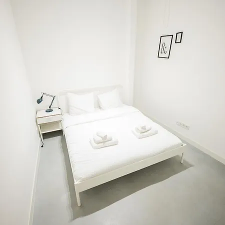 Lh - Lk Two-bedroom Apartment