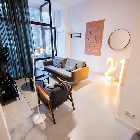 Lh - Lk Two-bedroom *